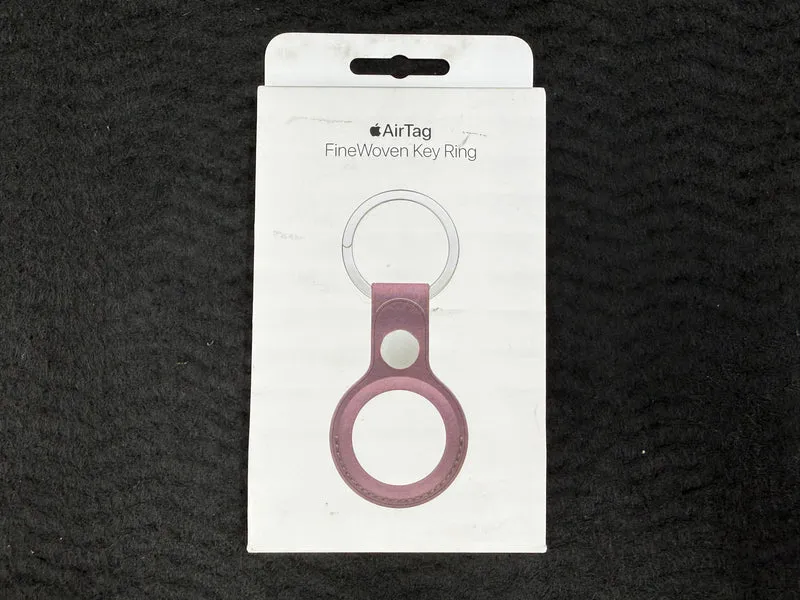 ♥ New, Open Box - Apple AirTag FineWoven Key Ring Mulberry MT2J3ZM/A
