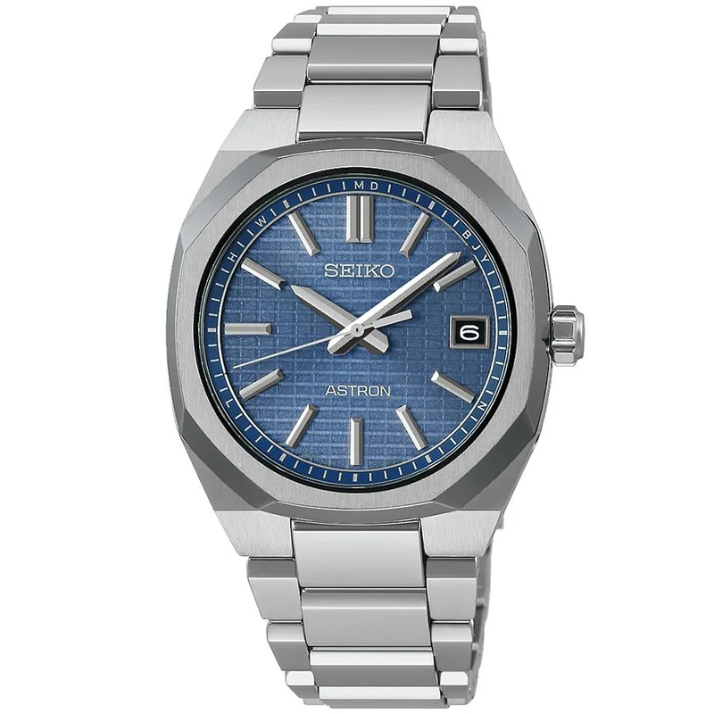 Orologio da uomo Seiko Astron Nexter Compact Size SBXY101 con radiocontrollo solare e quadrante in titanio blu-grigio, uscito l'8 novembre