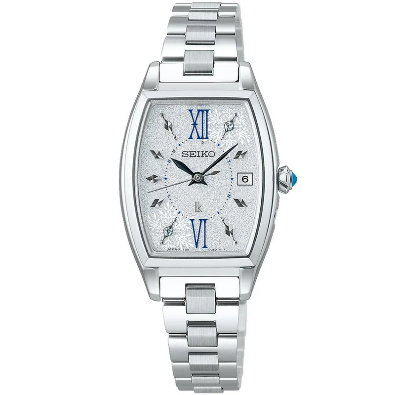 Orologio da donna Seiko Lukia 2025 Holiday Season Limited Edition Snow Scene SSVW239 con movimento solare, radiocontrollato e quadrante bianco, modello Tonneau.