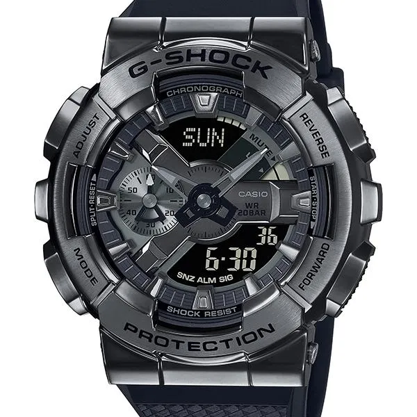 GM-110BB-1AJF G-SHOCK CASIO Orologio da uomo nero rivestito in metallo