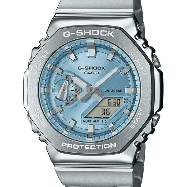 Orologio da uomo G-SHOCK CASIO GM-2100 con cinturino in metallo e quadrante colorato, modello GM-2110D-2AJF.