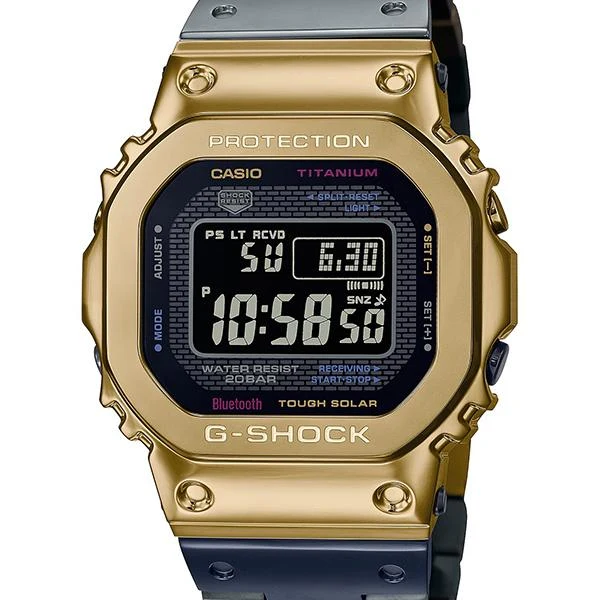Orologio da uomo CASIO G-SHOCK in titanio multicolore, modello GMW-B5000TR-9JR.