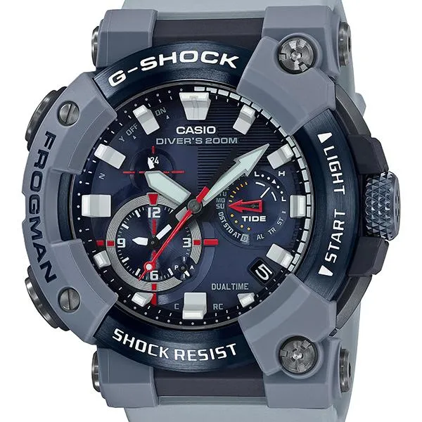 Orologio da uomo CASIO G-SHOCK ROYAL NAVY, modello GWF-A1000RN-8AJR, frutto della collaborazione con CASIO.