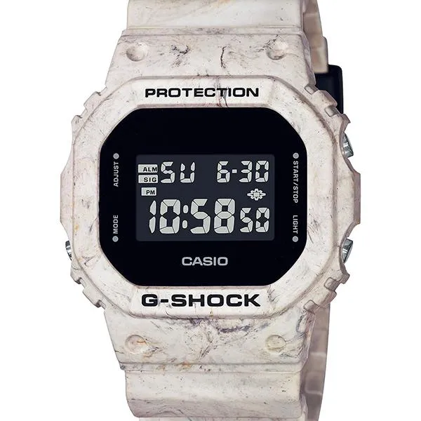Orologio da uomo CASIO G-SHOCK Galar DW-5600WM-5JF con quadrante multicolore.