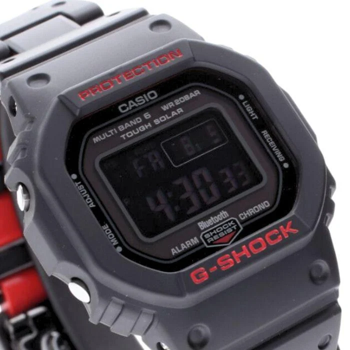 Orologio da uomo CASIO G-SHOCK GW-B5600HR-1JF JDM radiocontrollato, solare, Bluetooth, multibanda, 6 digitali, quadrato, rosso Heritage
