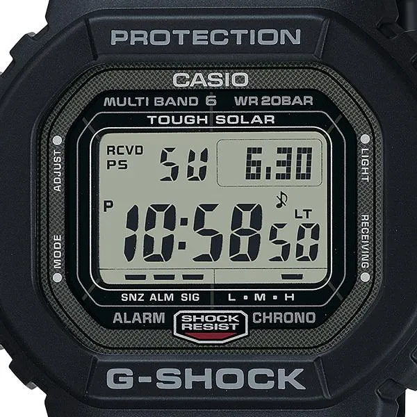 Orologio da uomo CASIO G-SHOCK GW-5000U-1JF JDM digitale a energia solare con cassa quadrata in metallo e fondello a vite.